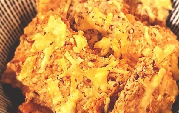 Crackers aux graines et parmesan sans gluten