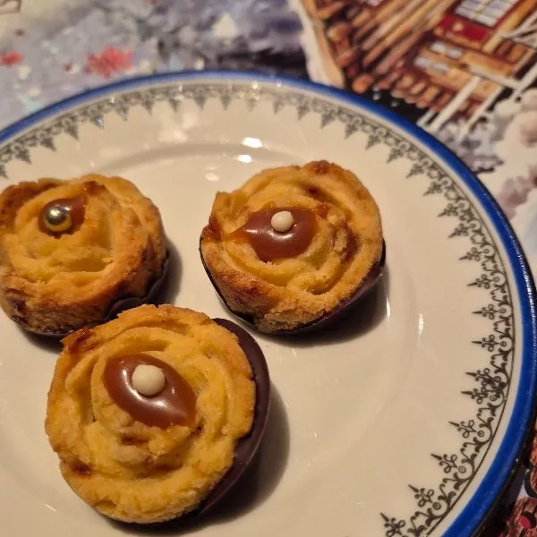 Roses aux éclats de caramel