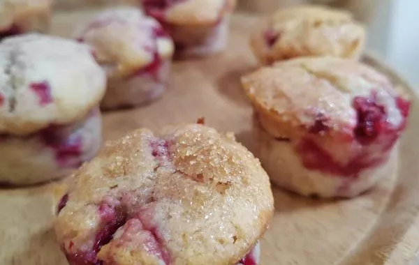 Minis muffins framboises / chocolat blanc