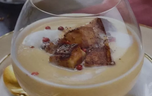 Crème de marrons au foie gras poêlé