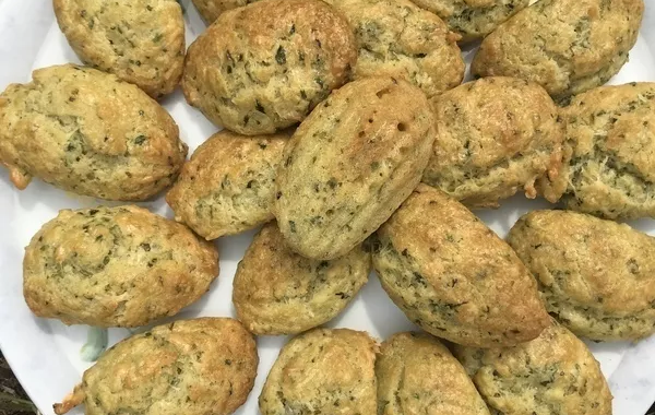 Madeleines au pesto de basilic