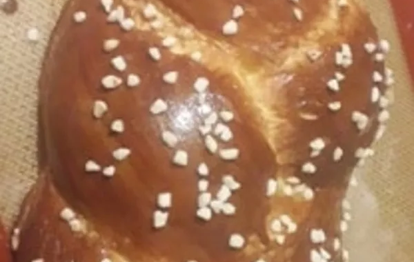 Pain au lait tressé