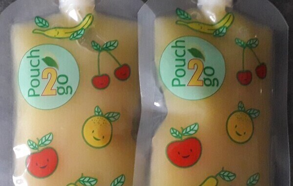 Compotes pommes-ananas à boire pour gourde réutilisable