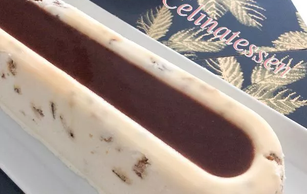 Nougat Glacé aux abricots et raisins secs