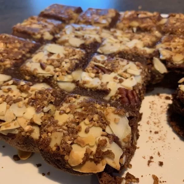 Moelleux au chocolat croustillant pékan amandes pralin 
