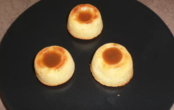Moelleux aux Poires et Sauce Caramel
