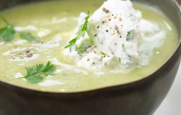 Soupe à l'oseille avec icookin TA 923097