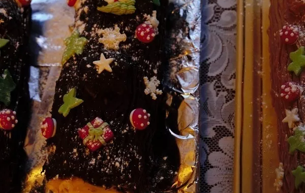 Bûche de Noël à la crème au beurre