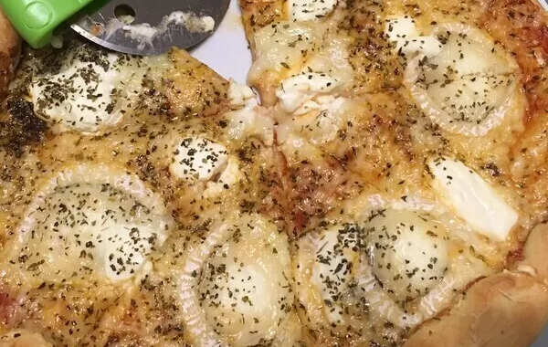 Pate à Pizza moelleuse pour1 pizza 2 personnes